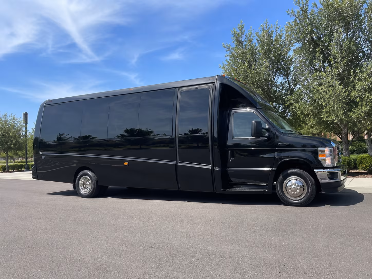 convention and conference shuttle buses at the dena ina center