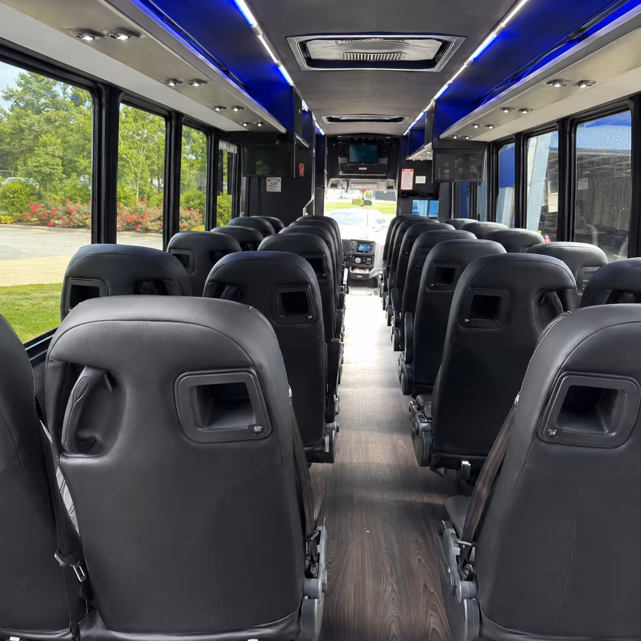 do extra stops add to the cost of a bus rental in anchorage