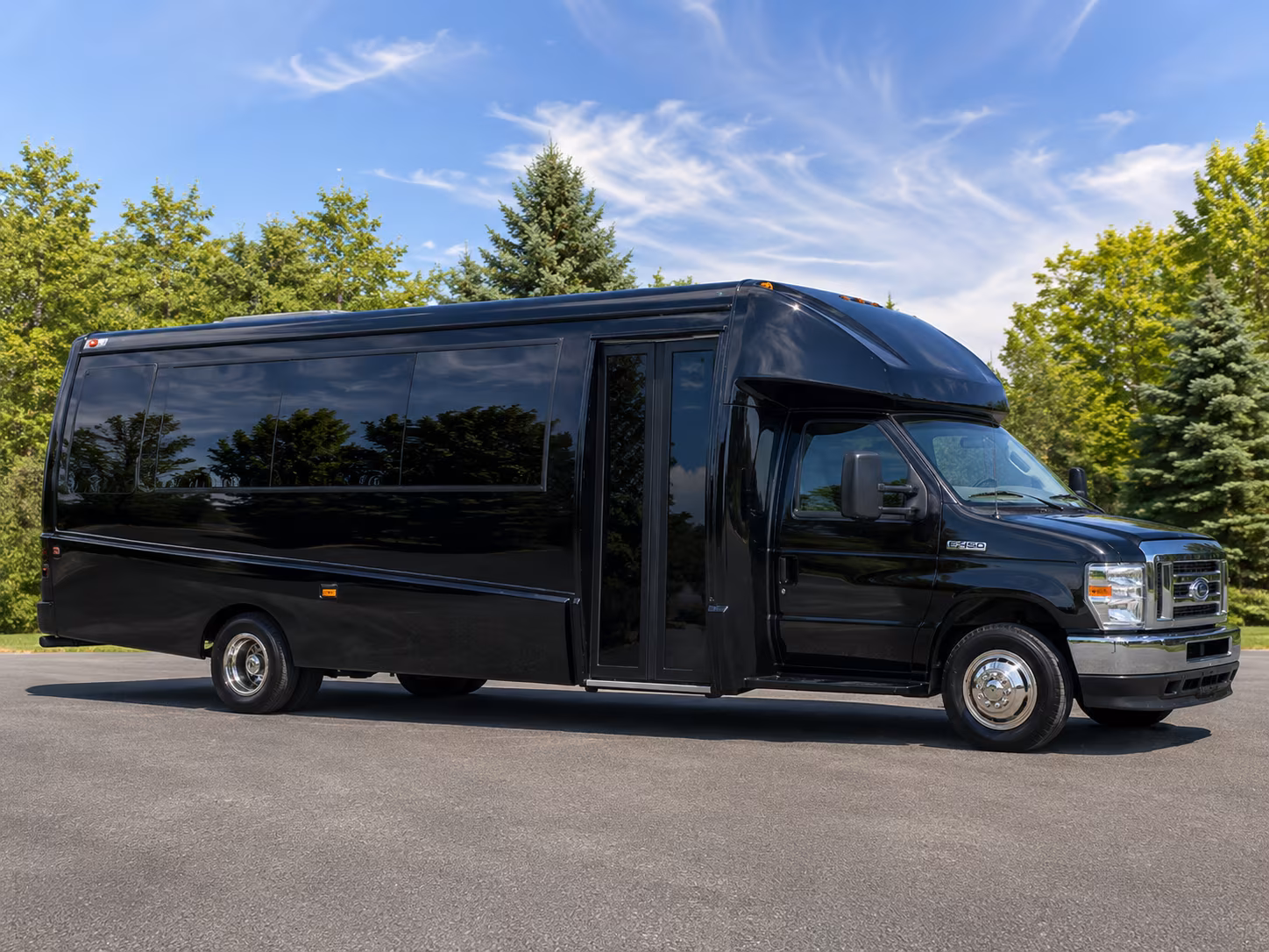 minibus rentals for anchorage area prom groups