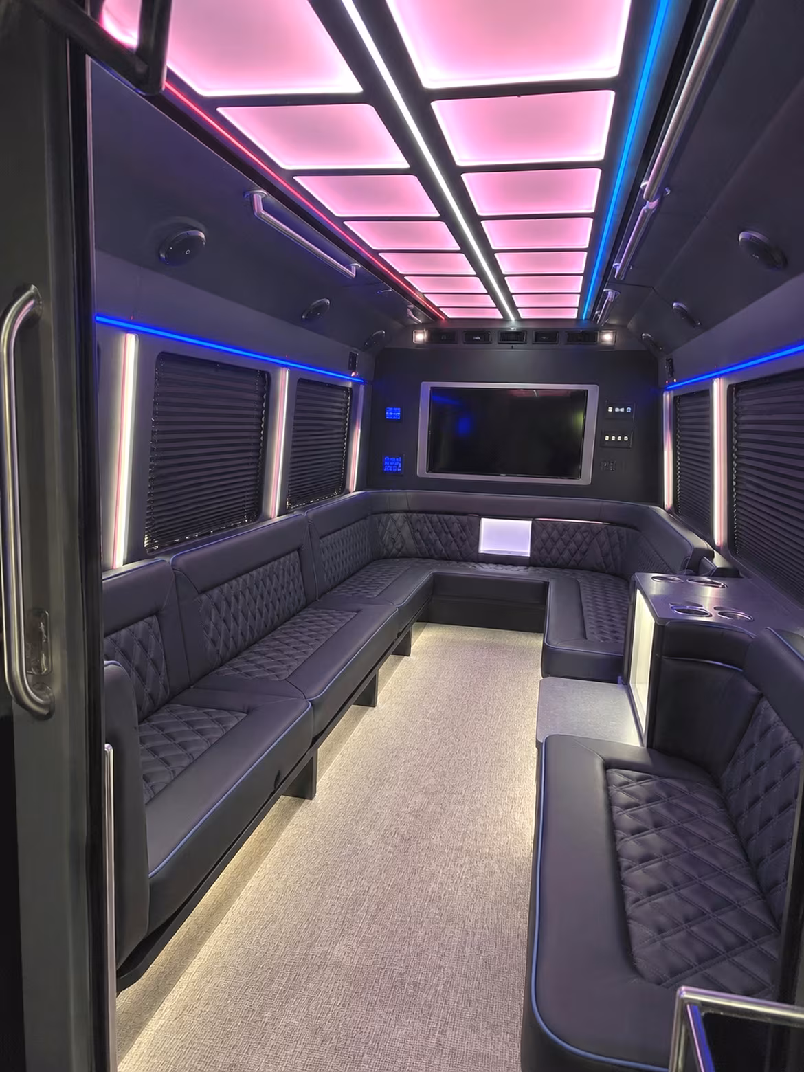 party buses and charter buses for hockey fans in anchorage