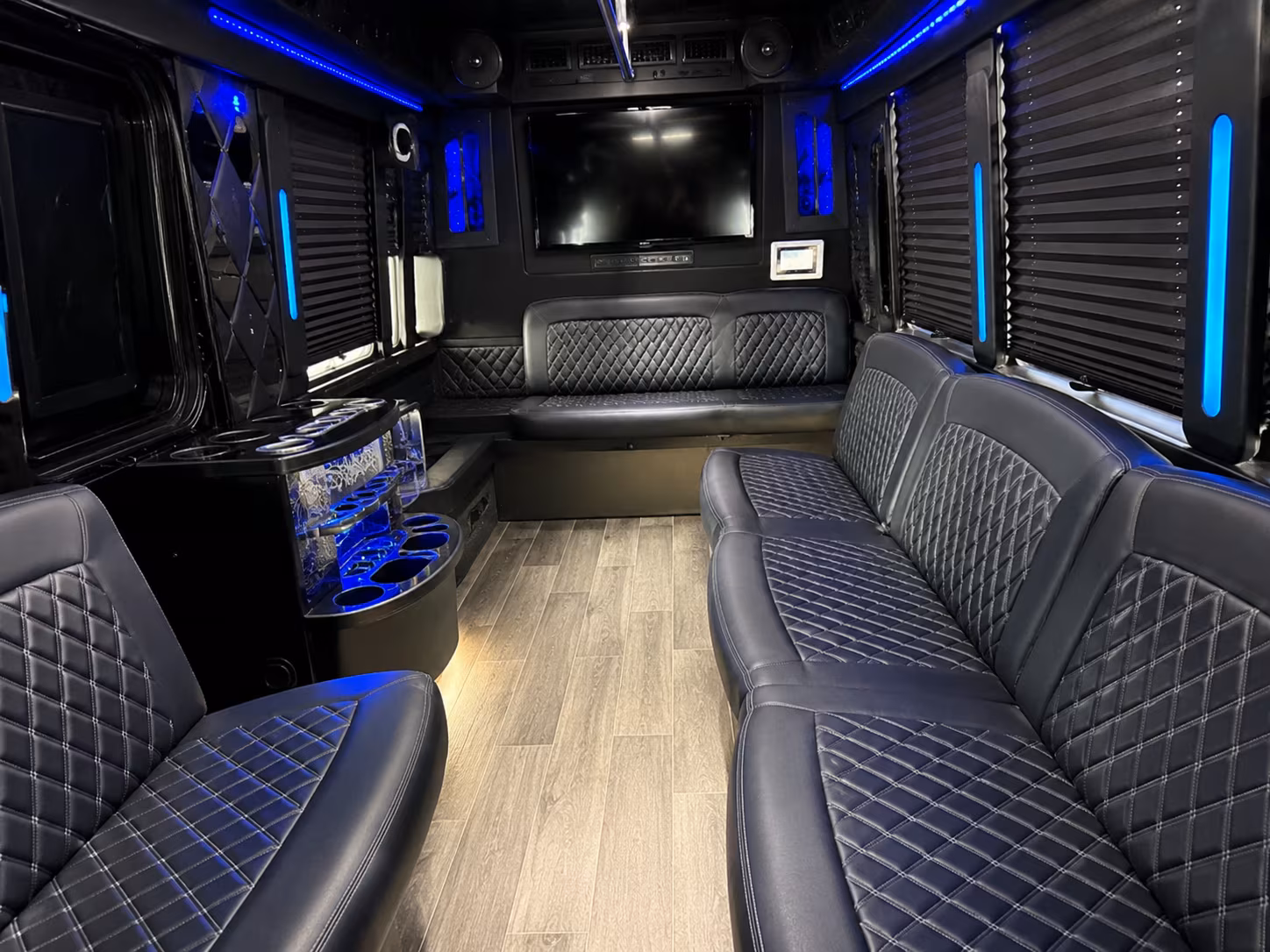 party buses for anchorage wedding parties and bridal groups