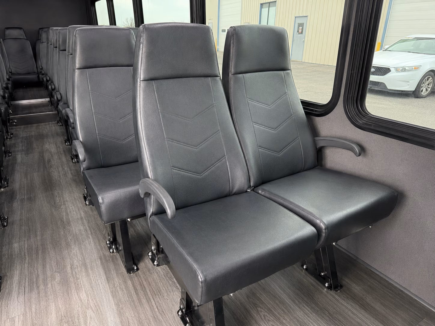 wedding guest shuttle buses between anchorage hotels and ceremony venues